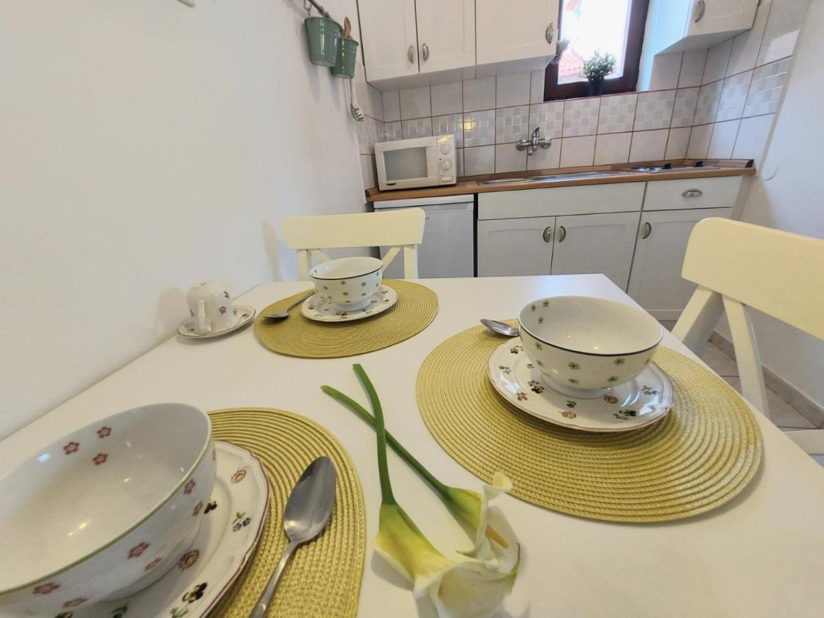 Apartmani Seaview Ljubač Eksteriør billede