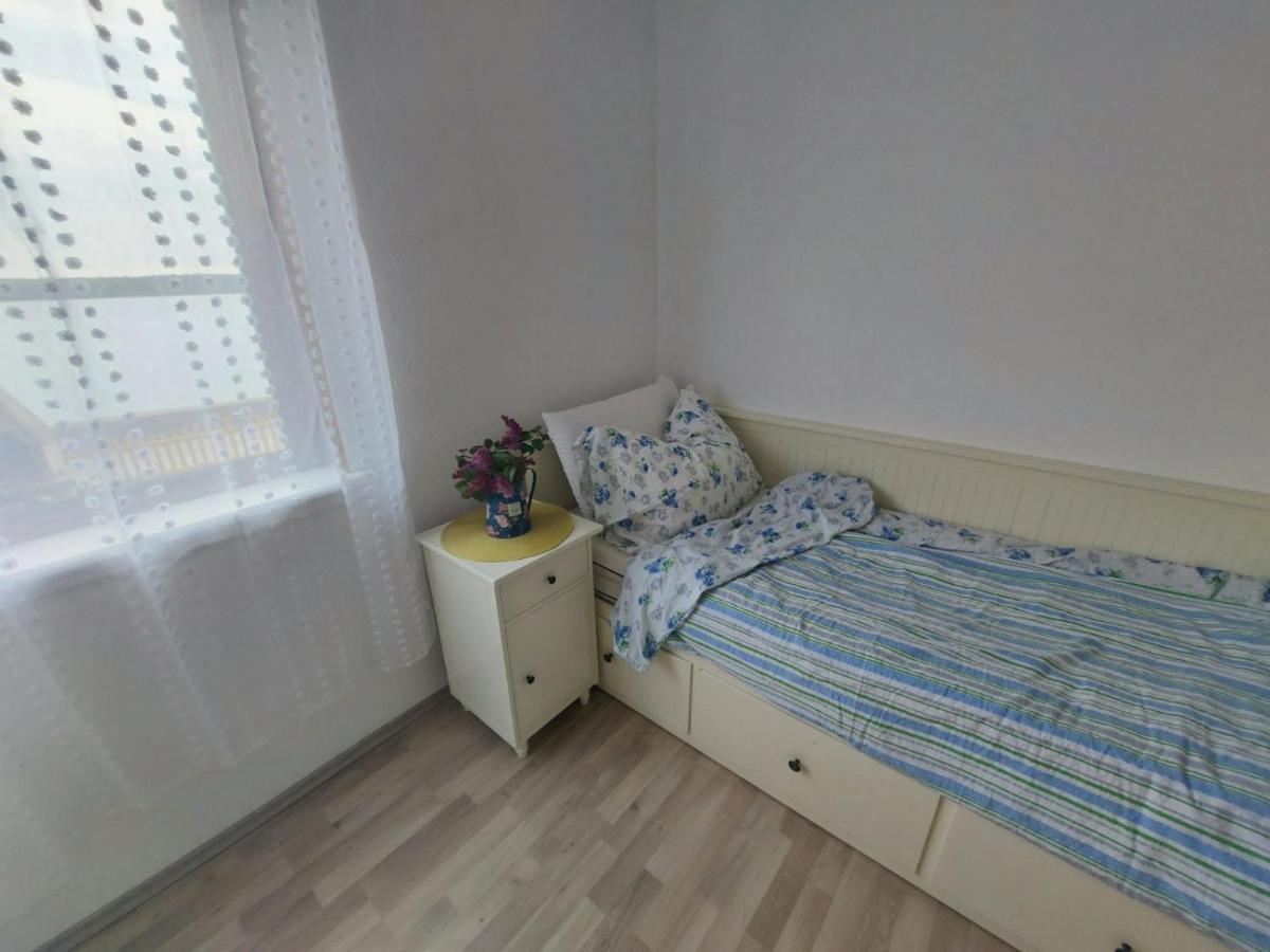 Apartmani Seaview Ljubač Eksteriør billede
