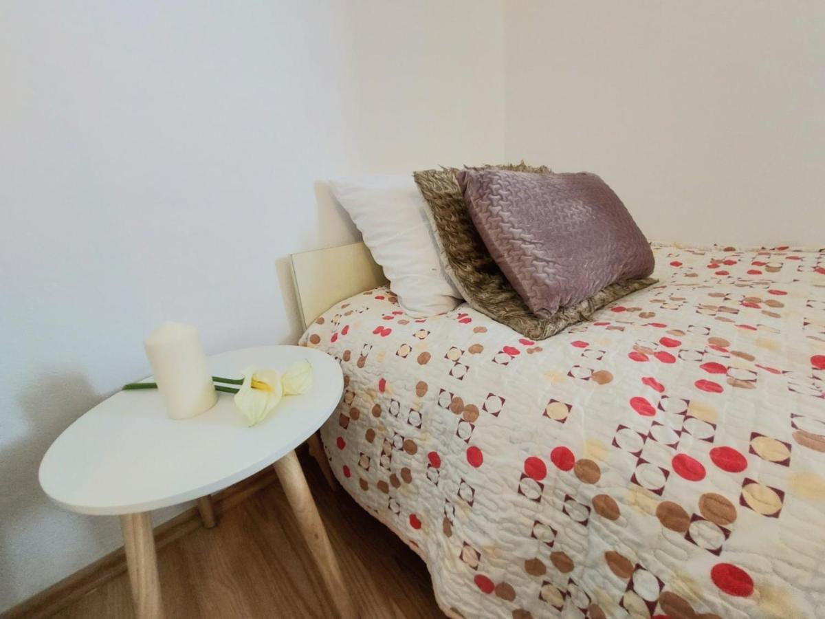 Apartmani Seaview Ljubač Eksteriør billede