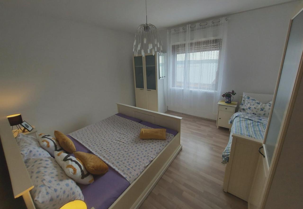 Apartmani Seaview Ljubač Eksteriør billede