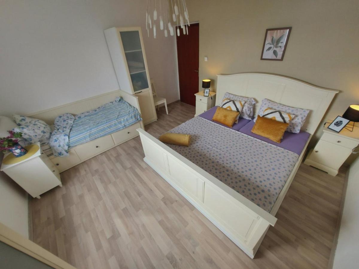 Apartmani Seaview Ljubač Eksteriør billede
