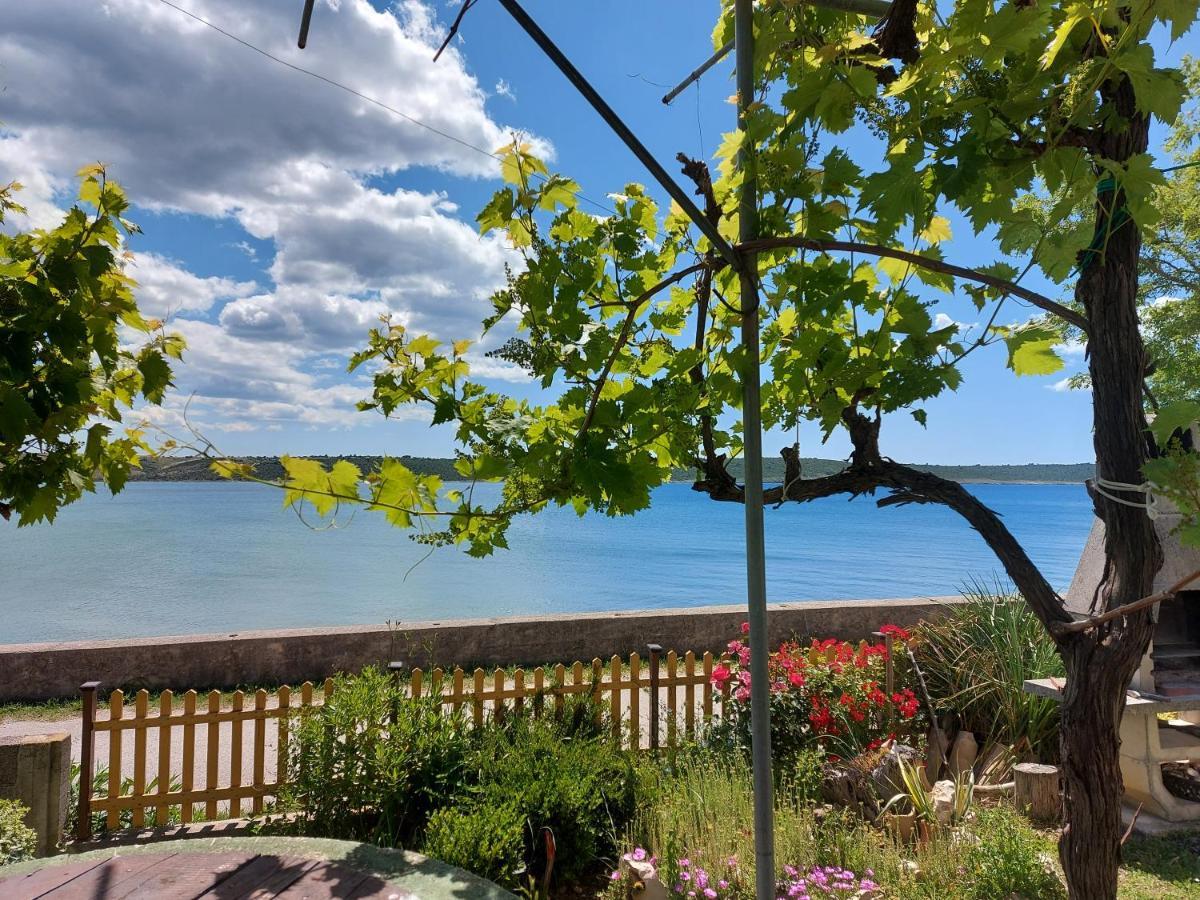 Apartmani Seaview Ljubač Eksteriør billede