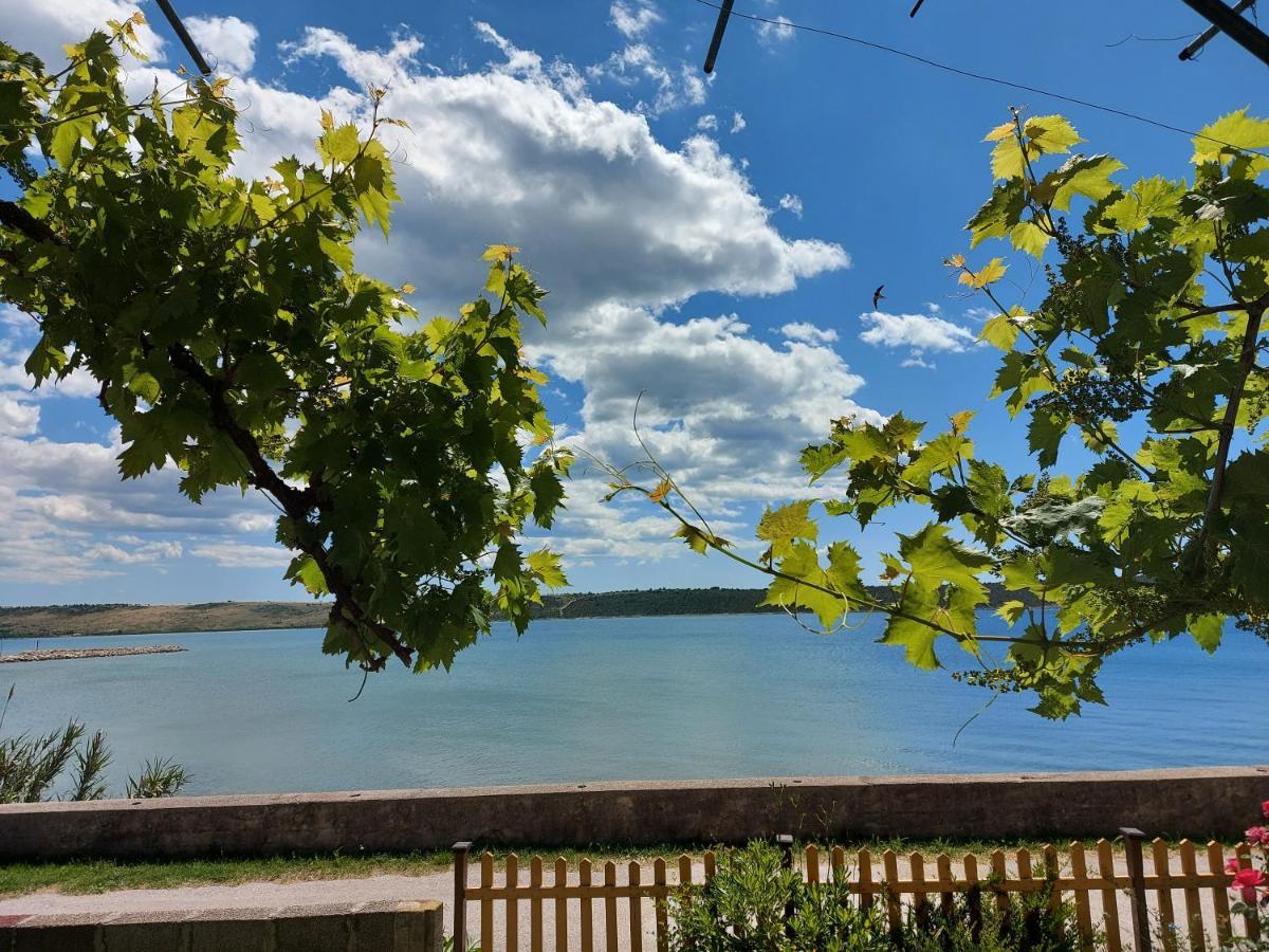 Apartmani Seaview Ljubač Værelse billede